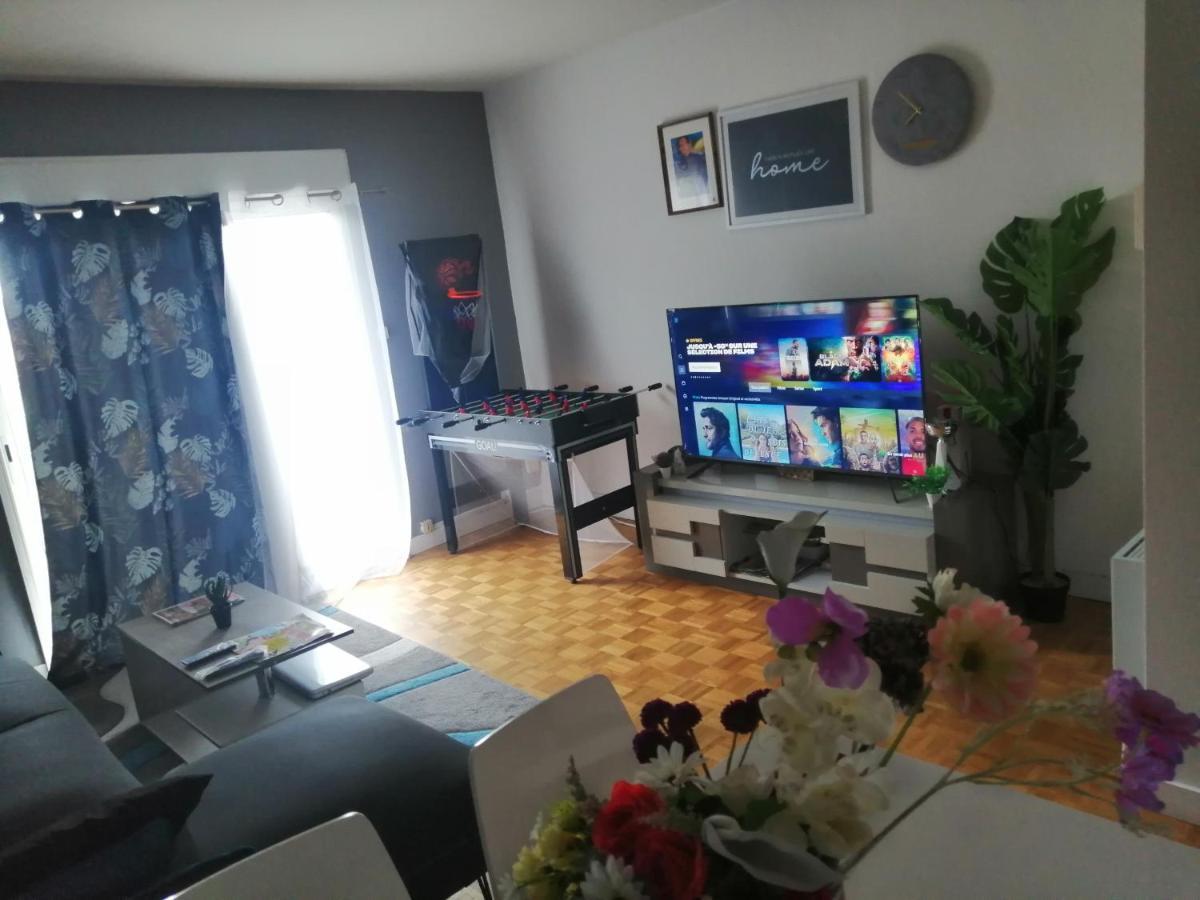 Chambre Dans Appartement A Niort Eksteriør bilde